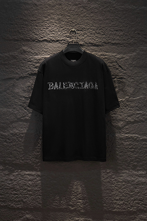 バレンシアガブランドコピー Balenciaga ヘクラシックなヘビーデューティープリントアップリケ刺繍半袖Tシャツ