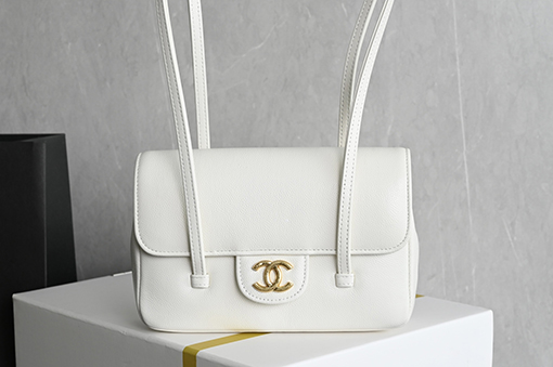 シャネルブランドコピー 26Cレディースシリーズ パールフラワーバックル LPランチボックスバッグ