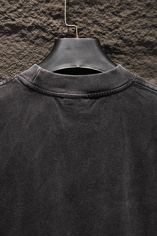 バレンシアガブランドスーパーコピー Balenciaga クラシックウォッシュのダメージホワイトインクダイレクトプリント半袖Tシャツ