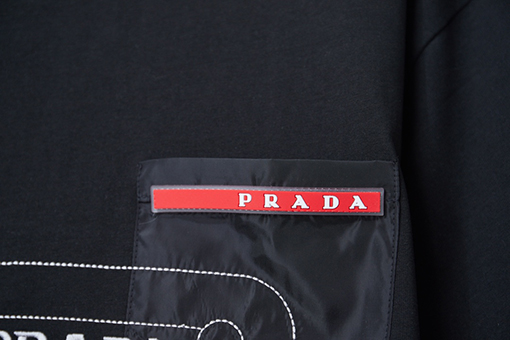 プラダブランドコピー PRADA クラシックな男の子刺繍半袖Tシャツ
