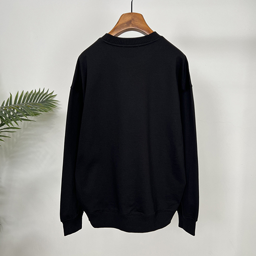 クロムハーツブランドスーパーコピー 胸元に目をくロゴプリントが入ったクルーネックスウェットシャツ