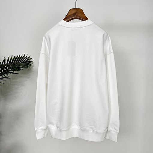 クロムハーツブランドスーパーコピー 胸元に目をくロゴプリントが入ったクルーネックスウェットシャツ