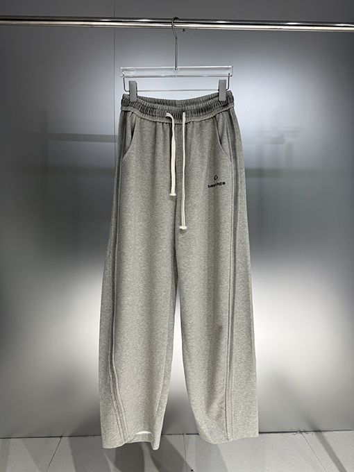 バレンシアガスーパーコピー Balenciaga 新作ウォッシュカーブブレードパンツ