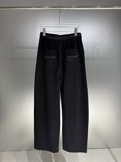 バレンシアガスーパーコピー Balenciaga 新作ウォッシュカーブブレードパンツ