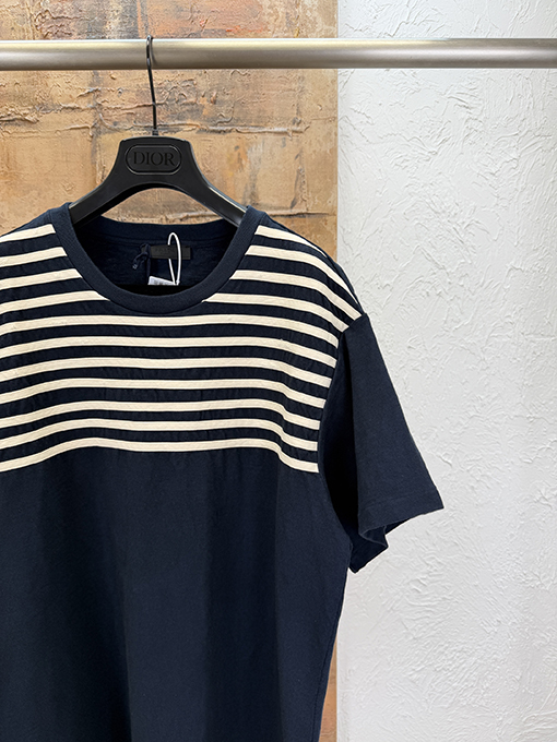 プラダブランドコピー ネイビーストライプ半袖Tシャツ