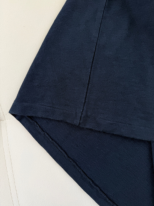 プラダブランドコピー ネイビーストライプ半袖Tシャツ