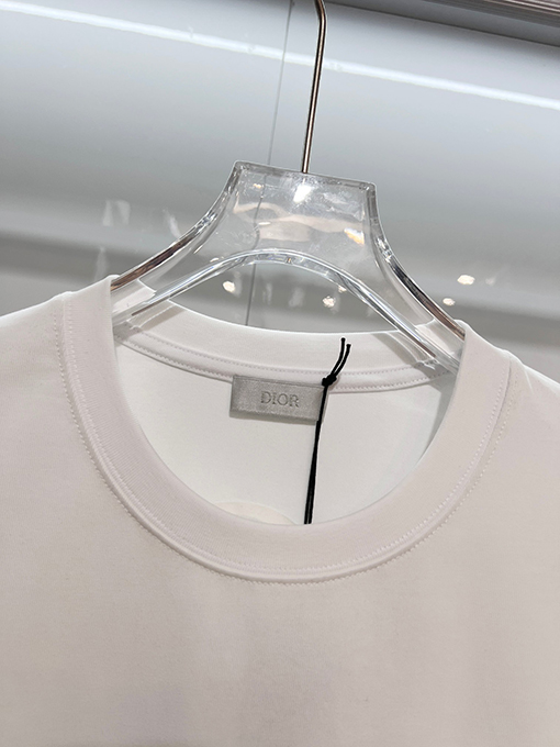 ディオールブランドスーパーコピー DIOR カラーブロックの浮き彫りテクスチャ刺繍レターロゴ半袖Tシャツ