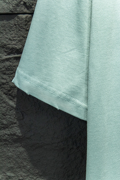 バレンシアガブランドコピー Balenciaga ファッショナブルなダメージの白インクグラフィティ半袖Tシャツ