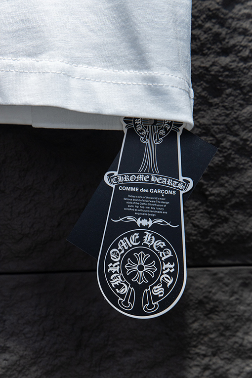 クロムハーツブランドスーパーコピー グラデーショングラフィティハードウェア半袖Tシャツ