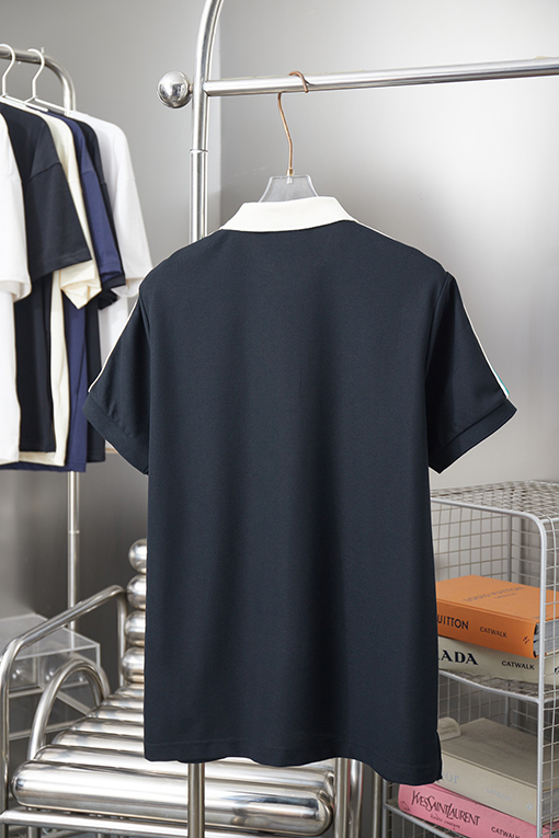 グッチスーパーコピー 刺繍ロゴカラー半袖ポロシャツ