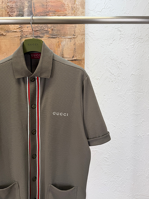 グッチ ウェビングボタンダウンカラー半袖シャツ