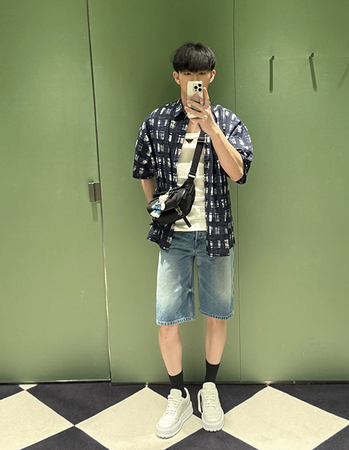 プラダ アクティブ浸透プリント半袖シャツ