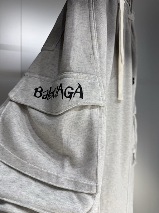 バレンシアガ Balenciaga 新しいカジュアルワークパンツ