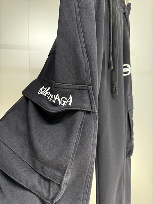 バレンシアガ Balenciaga 新しいカジュアルワークパンツ