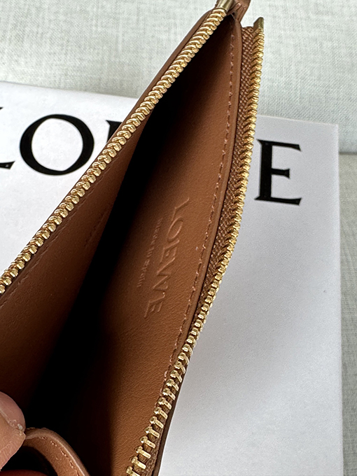 ロエベ Landscape グラデーションナッパレザーのコイン＆カードホルダー