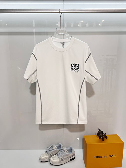 ロエベ 胸元に刺繍ロゴが入ったパッチワークストライプの半袖Tシャツ