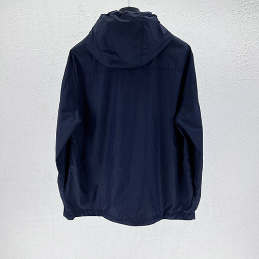 モンクレールブランドスーパーコピー 新しいフード付きジャケット