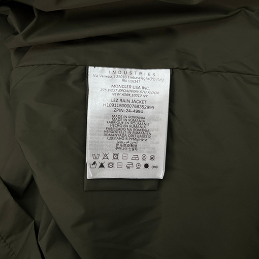 モンクレール マルチポケットトレンチコート