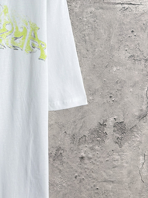 バレンシアガ Balenciaga 炎のグラフィティロゴ半袖Tシャツ