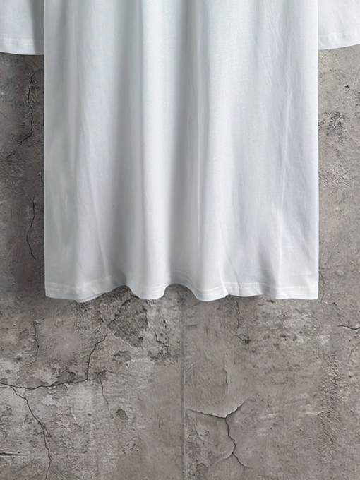 バレンシアガ Balenciaga 炎のグラフィティロゴ半袖Tシャツ