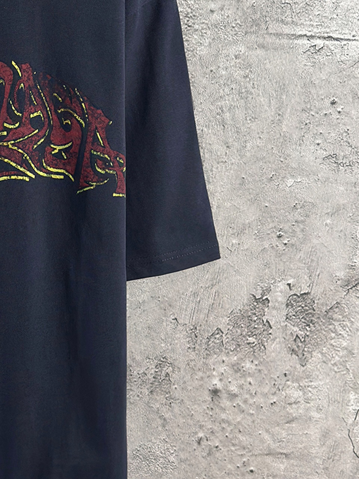 バレンシアガ Balenciaga 炎のグラフィティロゴ半袖Tシャツ