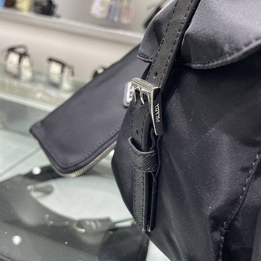 プラダコピー 新しいナイロンバックパック