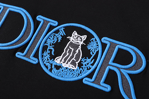 ディオール 刺繍の猫柄レターロゴ半袖Tシャツ