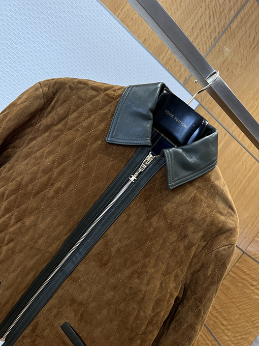 セリーヌ ダイヤモンド柄スエードジャケット