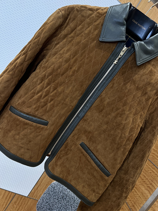 セリーヌ ダイヤモンド柄スエードジャケット