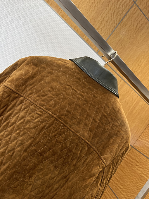 セリーヌ ダイヤモンド柄スエードジャケット