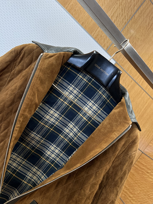 セリーヌ ダイヤモンド柄スエードジャケット