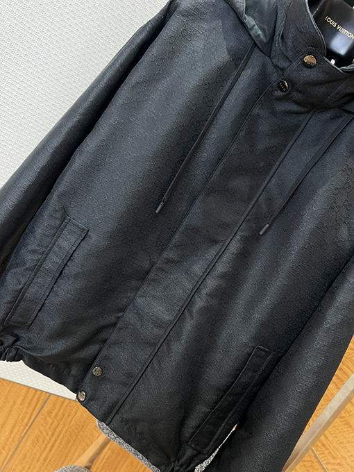 グッチ 両面リバーシブルスタンドカラーフードジャケット