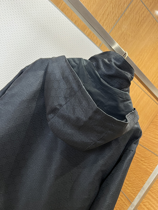 グッチ 両面リバーシブルスタンドカラーフードジャケット