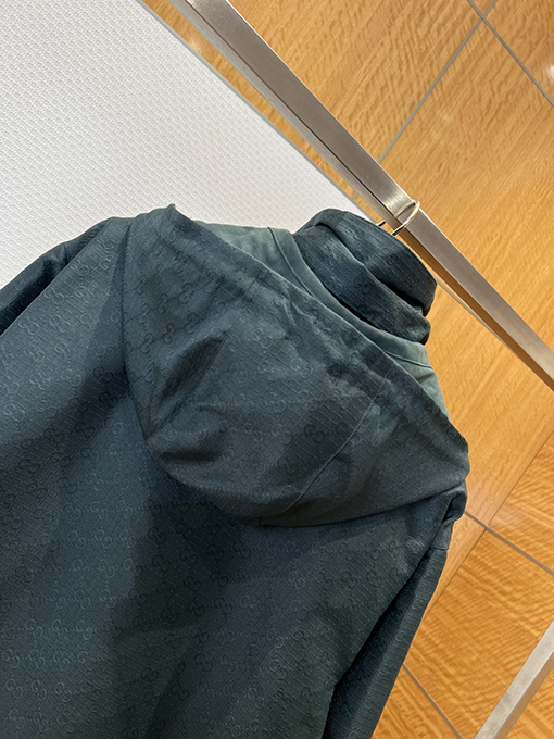 グッチ 両面リバーシブルスタンドカラーフードジャケット