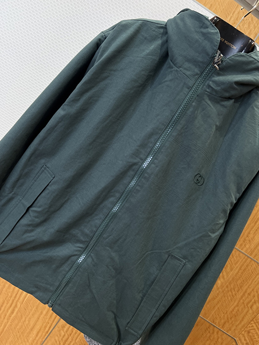 グッチ 両面リバーシブルスタンドカラーフードジャケット