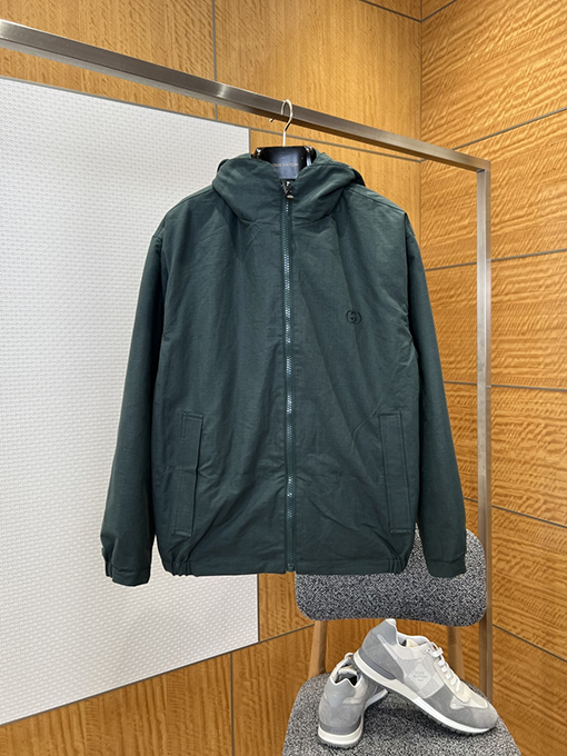 グッチ 両面リバーシブルスタンドカラーフードジャケット