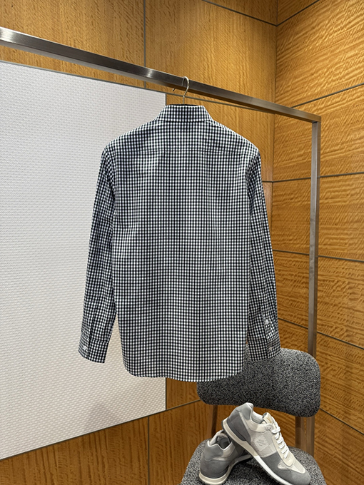 プラダ レトロなチェック柄の長袖シャツ