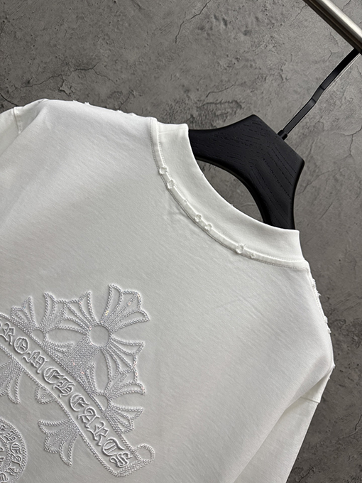 クロムハーツ 早春の透かし彫りスパンコール刺繍クロス半袖Tシャツ