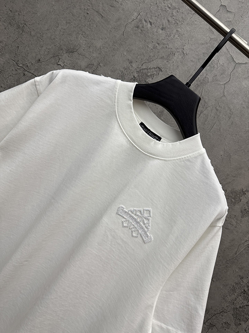 クロムハーツ 早春の透かし彫りスパンコール刺繍クロス半袖Tシャツ