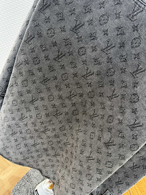 ルイヴィトン 全面プリントの襟付きシングルブレストデニム長袖シャツ