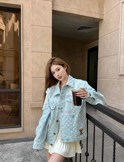 ルイヴィトン 全面カラージャカード襟のデニムジャケット