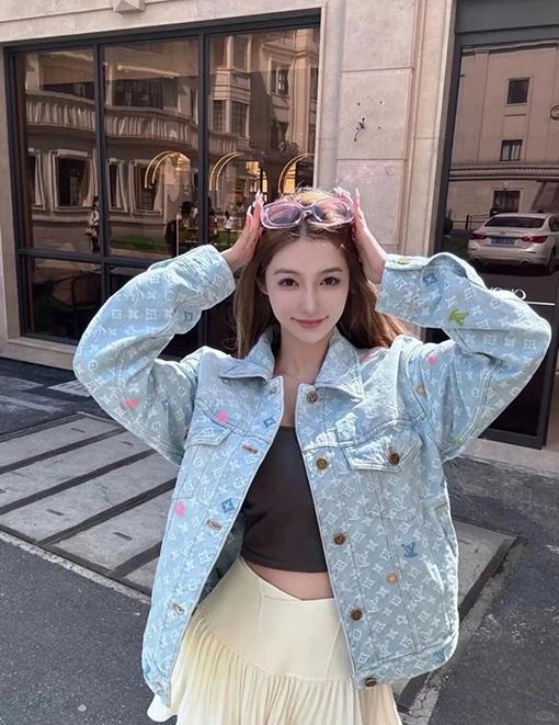 ルイヴィトン 全面カラージャカード襟のデニムジャケット