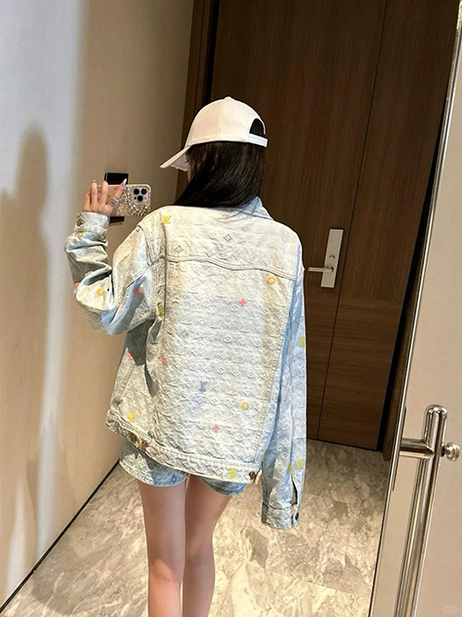 ルイヴィトン 全面カラージャカード襟のデニムジャケット