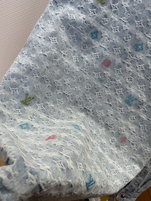 ルイヴィトン 全面カラージャカード襟のデニムジャケット