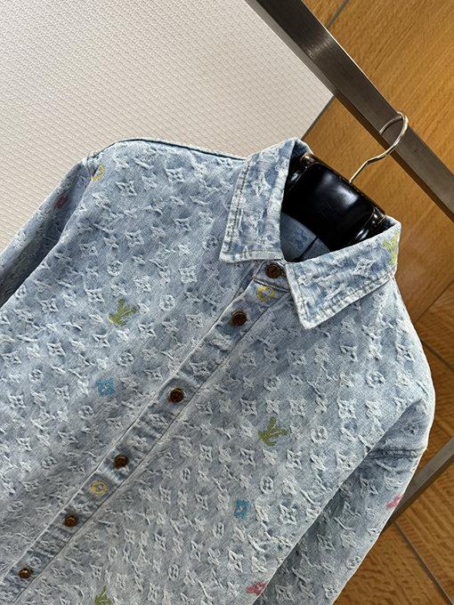 ルイヴィトン 全面カラージャカード襟のデニムジャケット