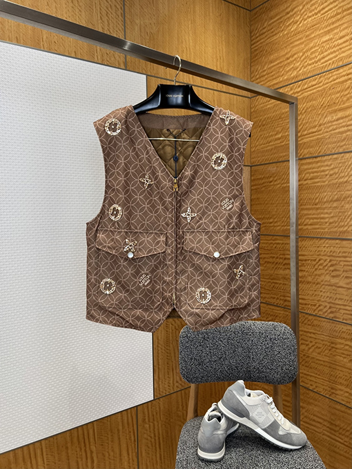 ルイヴィトン 重工業なビーズ刺繍ジャカードベスト