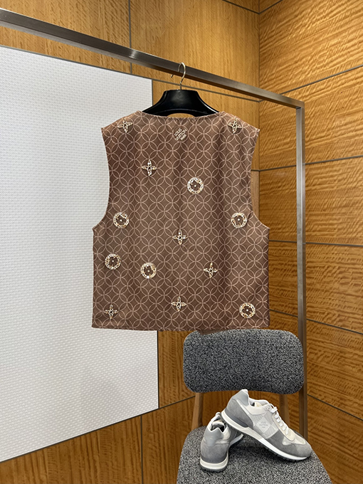 ルイヴィトン 重工業なビーズ刺繍ジャカードベスト