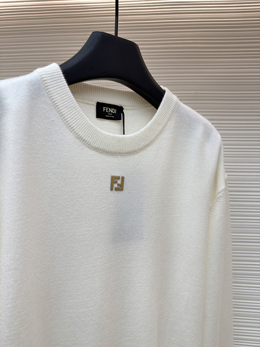 フェンディスーパーコピー ダブルFホットスタンピングラベルベースレイヤーニットウェア