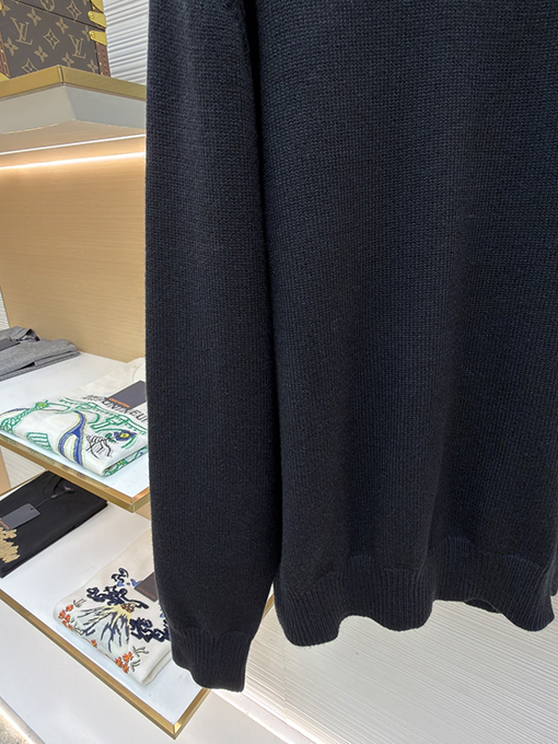 フェンディ ダブルF スエード刺繍ニットセーター