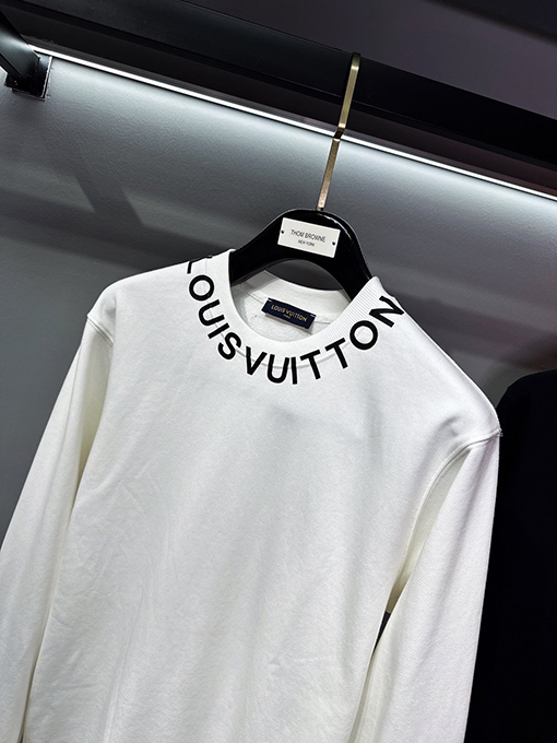 ルイヴィトンブランドコピー LOUIS VUITTON ブランドロゴ入り襟付きスウェットシャツ